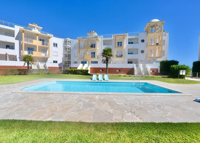 Tide - 3 Bedroom Within Beautiful Complex Apartman *