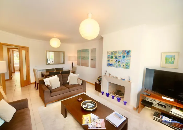 Tide - 3 Bedroom Within Beautiful Complex Nazaré