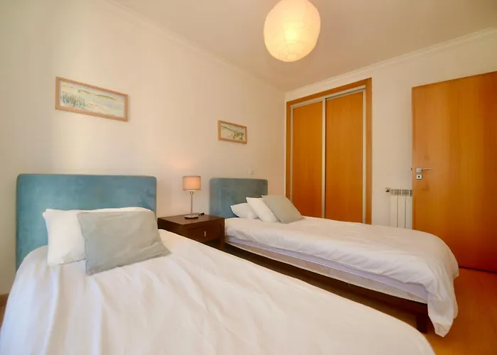 Tide - 3 Bedroom Within Beautiful Complex Apartman Nazaré