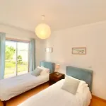 Tide - 3 Bedroom Within Beautiful Complex