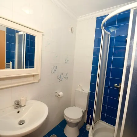 Apartman Tide - 3 Bedroom Within Beautiful Complex *